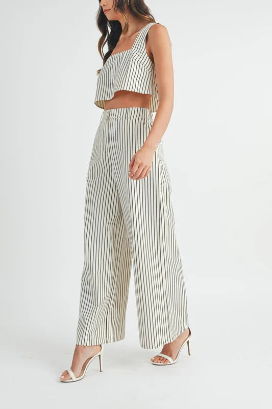 Trendy Striped Crop Set