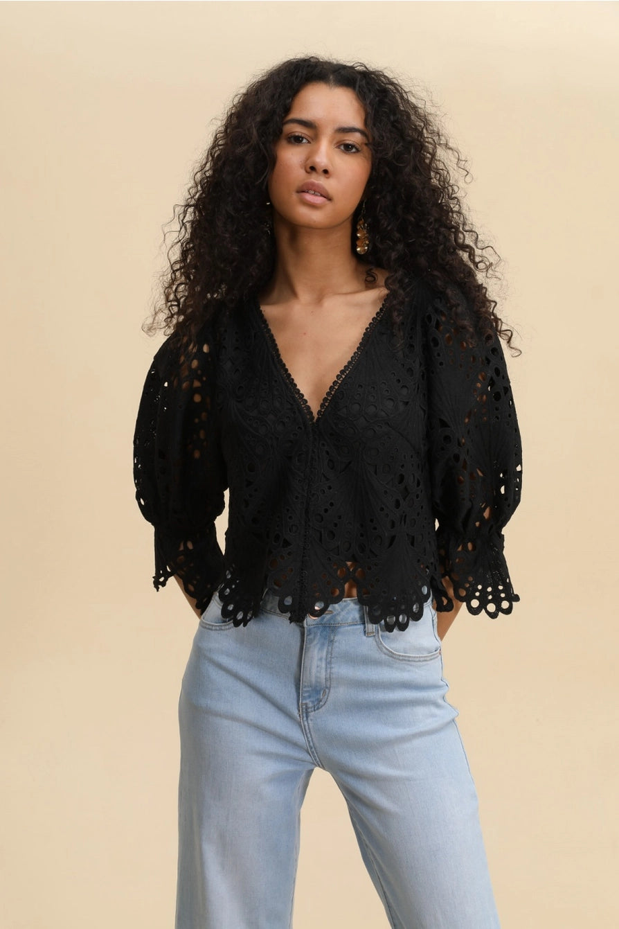 Selena Guipure Lace Crop Top - Briavio Boutique